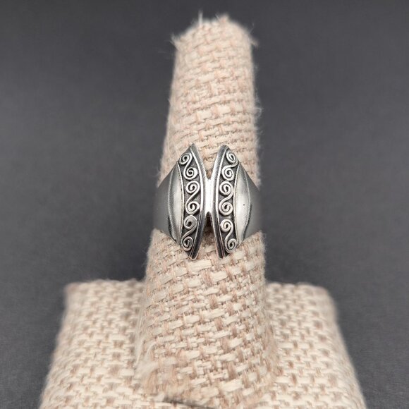 Size 7.5 Sterling Silver Classy Pattern Wide Band Ring A6509 - Picture 1 of 8